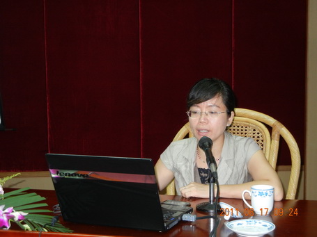省水泥質(zhì)檢站廣州站肖惠玉高工講授水泥企業(yè)產(chǎn)品質(zhì)量對(duì)比驗(yàn)證檢驗(yàn)管理辦法